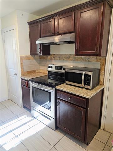 Photo - 2540 Thannisch Ave
