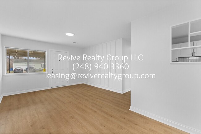 Photo - 25630 Tecla Ave