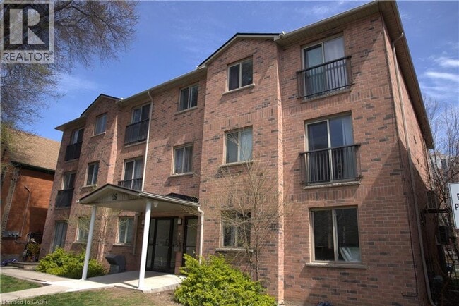 Photo - 28 Victoria Ave N Unit 314