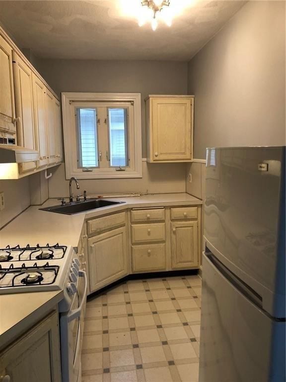 Photo - 356 Orient Ave