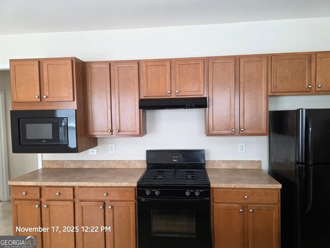 Photo - 381 Sandy Springs Dr