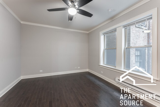 Photo - 639 W Wrightwood Ave Unit 107