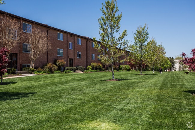 Photo - Rose Hill Apartments