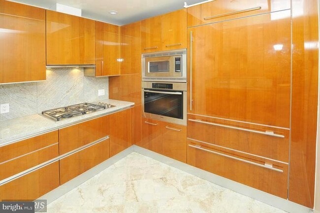 Building Photo - 1881 N Nash St Unit 708 Rental