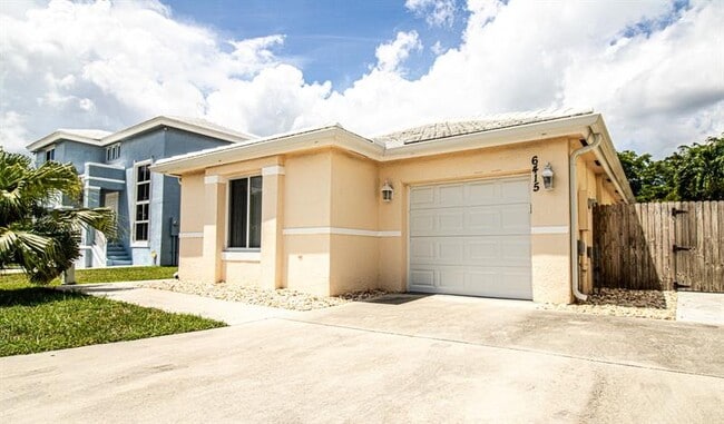 Building Photo - 6415 Amberjack Terrace Rental