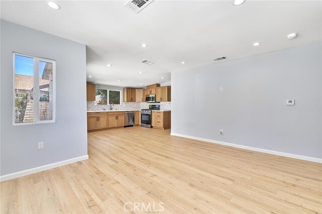 708 N El Molino Ave