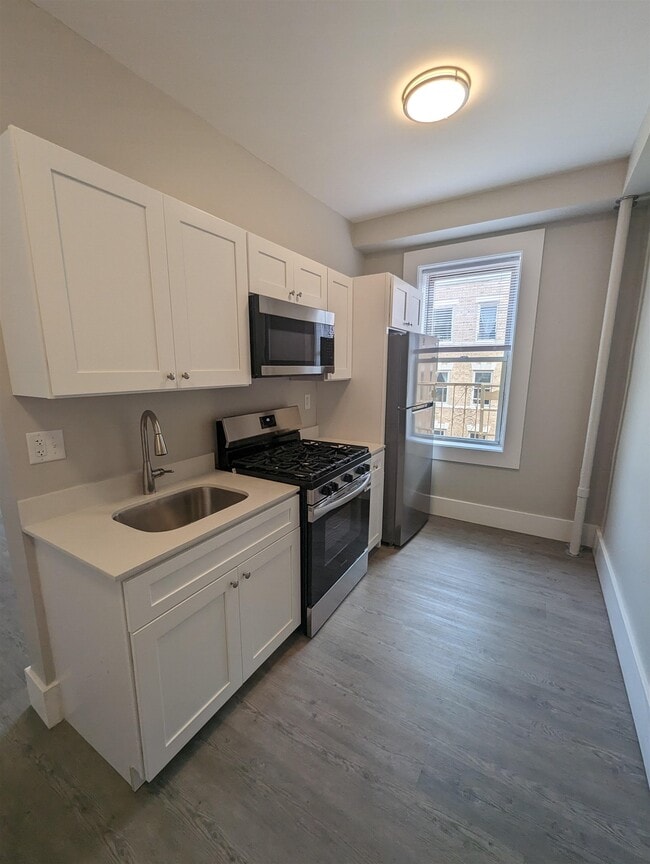 Photo - 269 Jewett Ave Unit 202