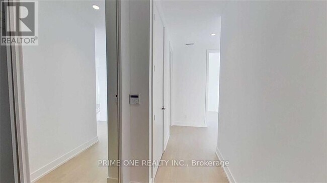 Photo - 7 Grenville St Unit 6113