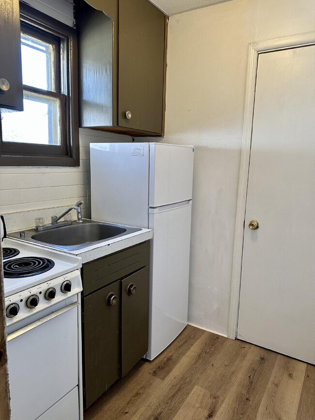 Photo - "Charming Studio Retreat with Modern Comforts in Virginia, MN!" Unit # 4