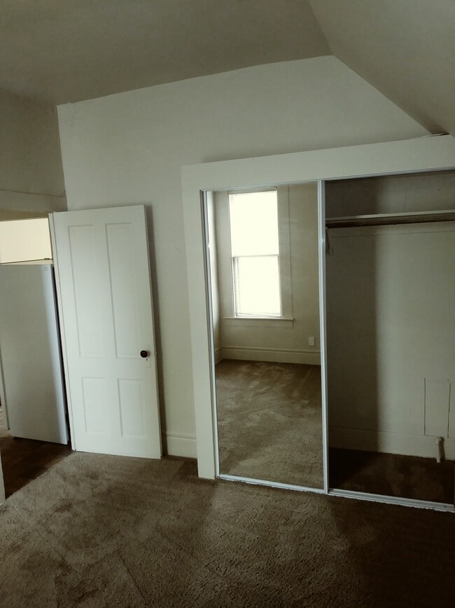 Photo - (488) 15th Street Apartments - 1 Bedroom /... Unit 426-4