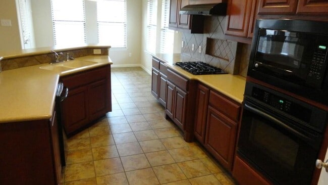 Photo - Single story 4 bedroom in Belterra