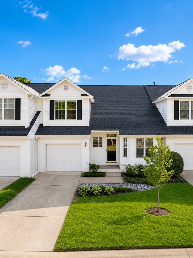 Building Photo - 1633 Shepherds Glade Dr