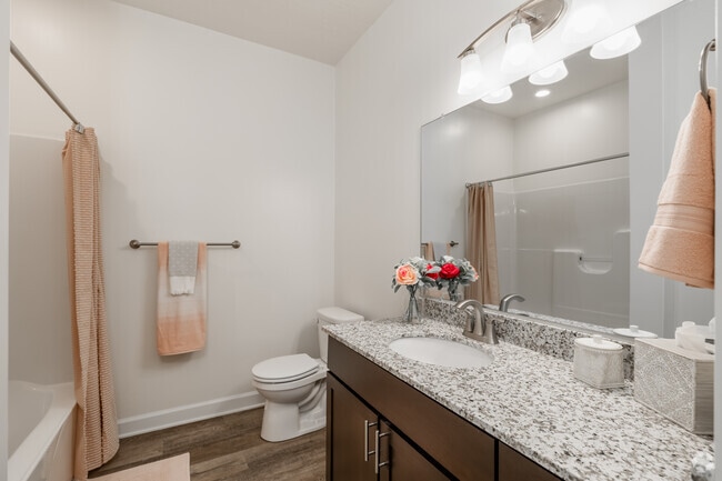 2HAB, 2BA - 1,130 ft² - Wynfield Apartments