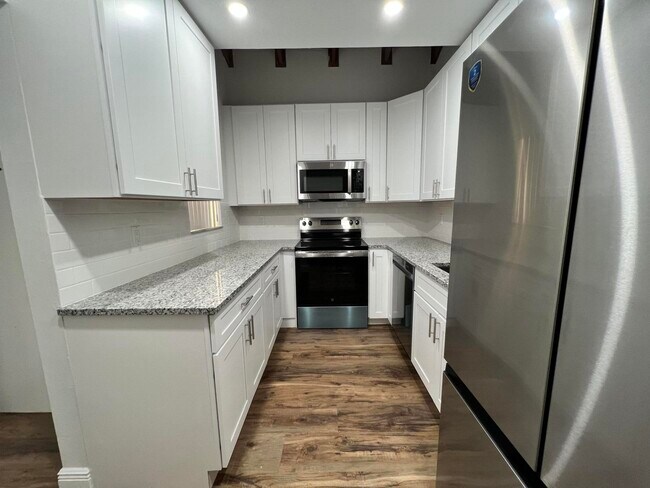 Photo - 10623 Royal Palm Blvd