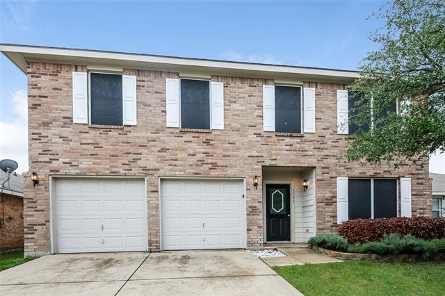 Building Photo - 7153 Little Mohican Dr