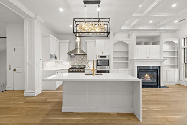 Photo - 16 Regency Pl