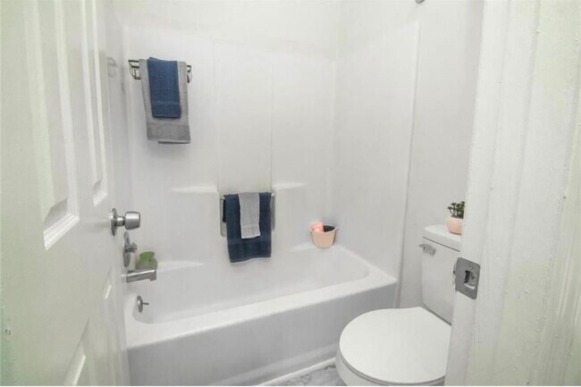 Photo - 3100 Duvall Pl