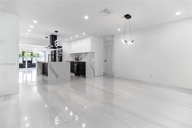 Photo - 4530 SW 34th Dr