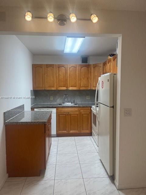 Photo - 300 SW 134th Way Unit 102E