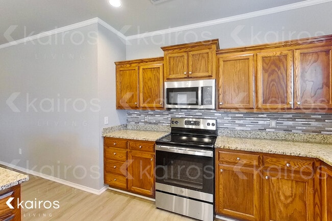 Photo - 9822 Prather Ave