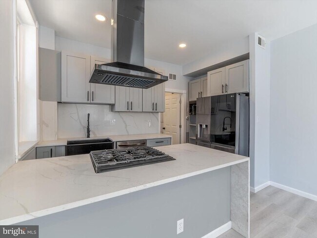 Photo - 1108 Locust St Unit 2ND FLOOR