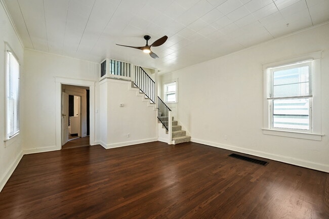 Photo - 422 N Thompson St