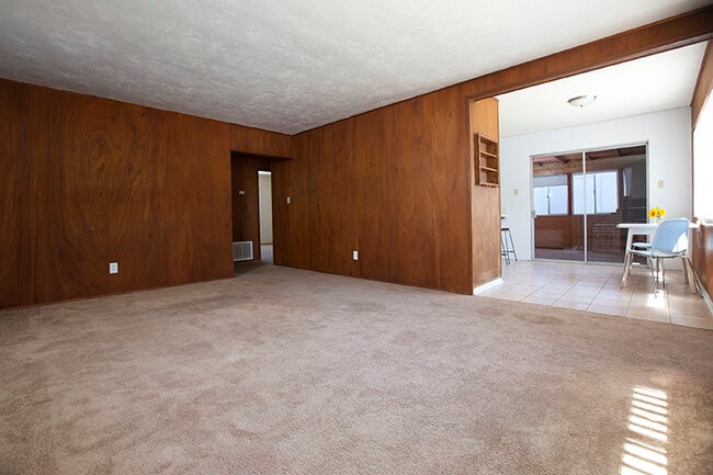 Photo - 3536 Wawona Dr