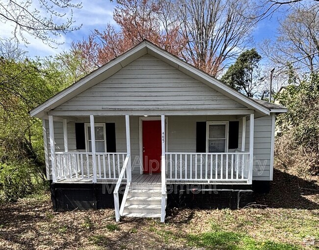 Building Photo - 405 S Oak St Rental