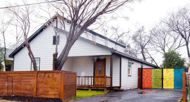 Building Photo - 1727 Pueblo St
