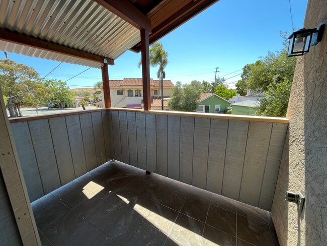 Photo - High, 730A-D Unit 730 #C