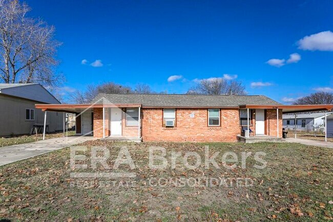 Building Photo - 404b Hill St Unit B