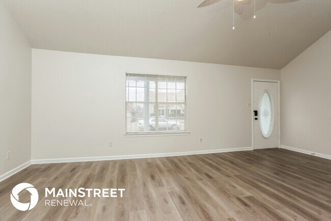 Photo - 6469 Trysting Oak Dr