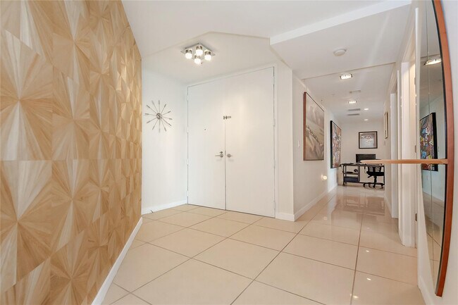 Photo - 1111 SW 1st Ave Unit PH3920