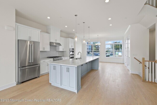 Photo - 3 Valiant Ct