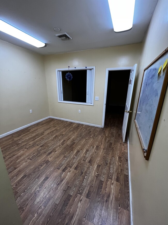 Photo - 427 S Conkling St Unit 1 (Bottom Floor)