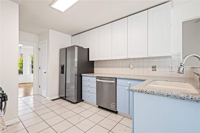 Photo - 5962 Rosie Ln SE