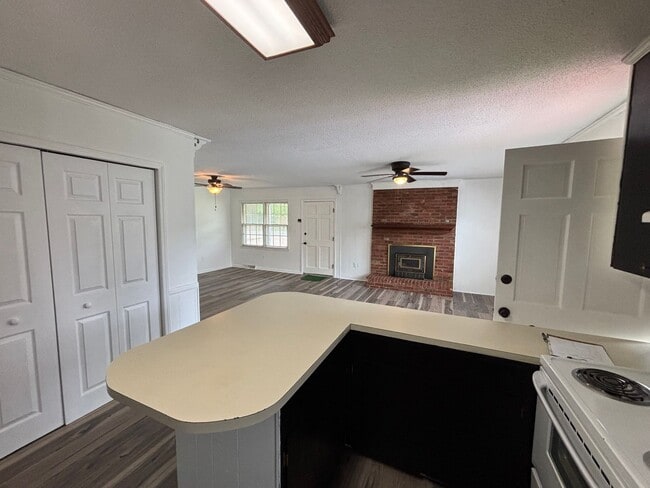 Photo - 801 Bethpage Rd
