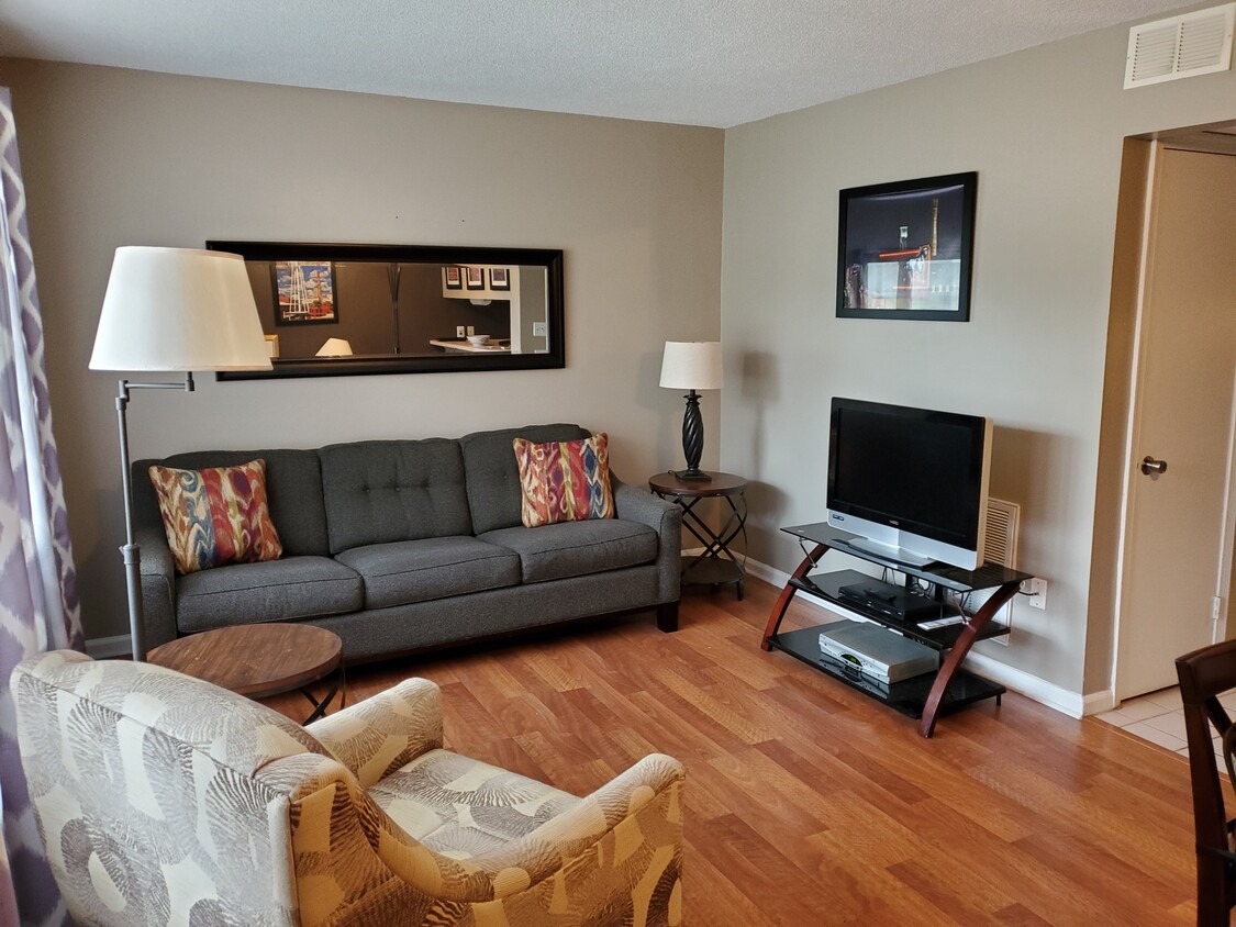 Photo - 807 W Trinity Ave (Durham, NC)