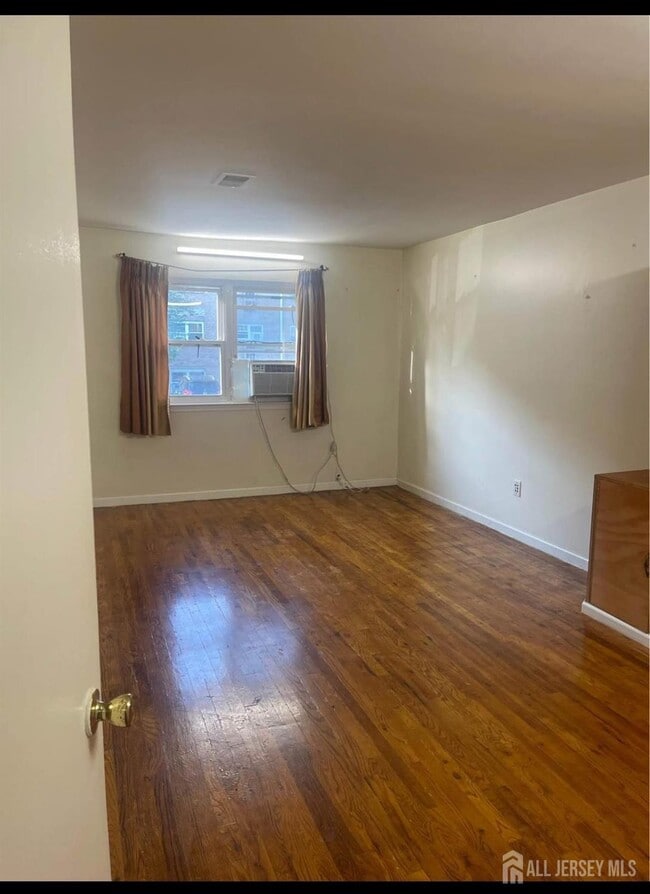 Photo - 254 College Dr Unit 254 College Dr