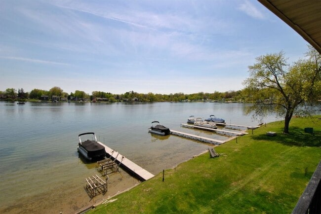 Cass Lake Shore Club