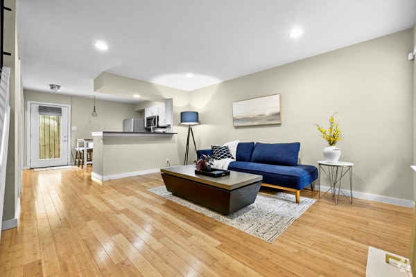 Building Photo - 3601 Menchaca Rd Unit 120 Rental