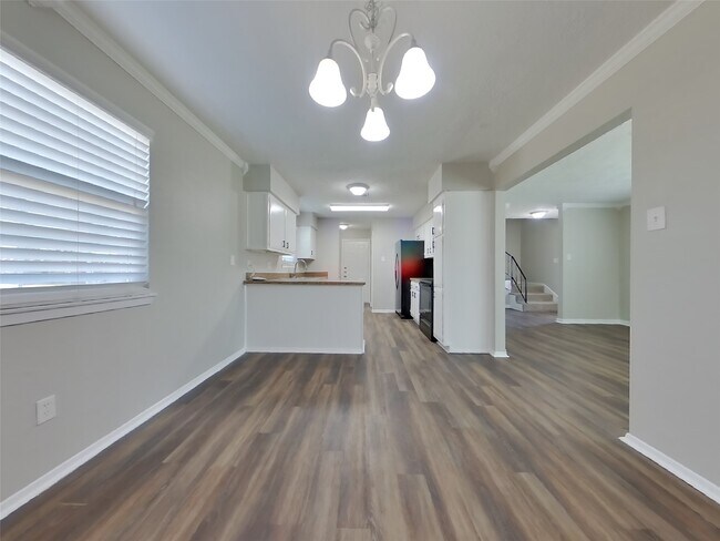 Photo - 6128 Silver Leaf Dr