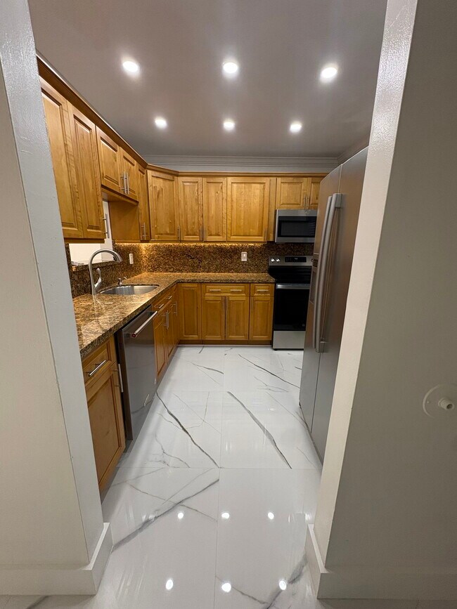 Photo - 7707 Camino Real