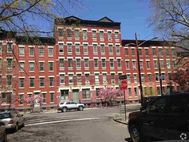 Building Photo - 264 9th St Unit 4D Rental