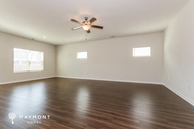 Photo - 152 Dorian Lp