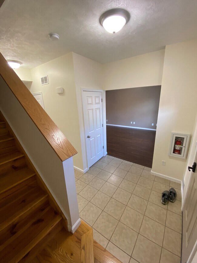 Photo - 204 Betsinger Rd