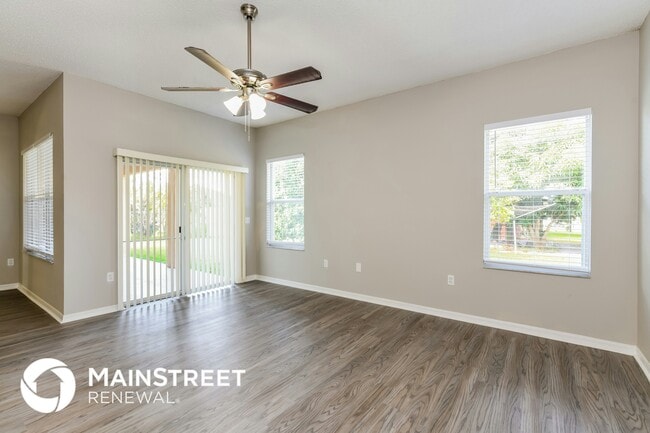 Photo - 196 Aurelia Ct