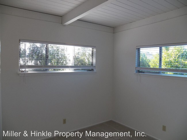 Photo - 1239 Harrison St