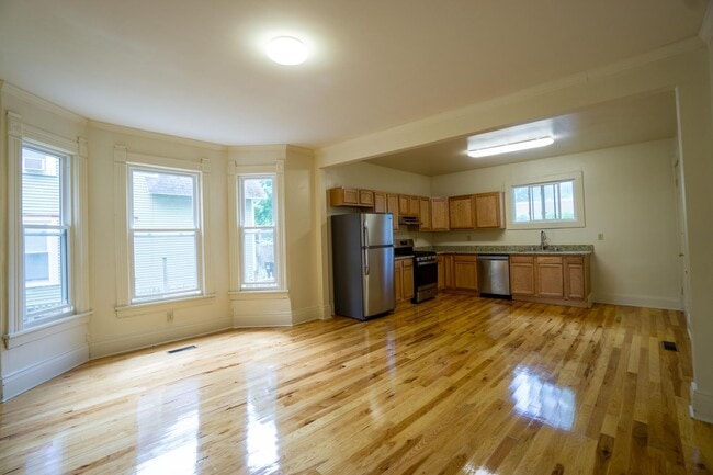 Photo - 546 Columbus Ave Unit Columbus 546