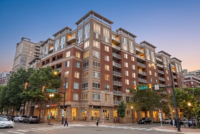Photo - 820 N Pollard St Unit 311